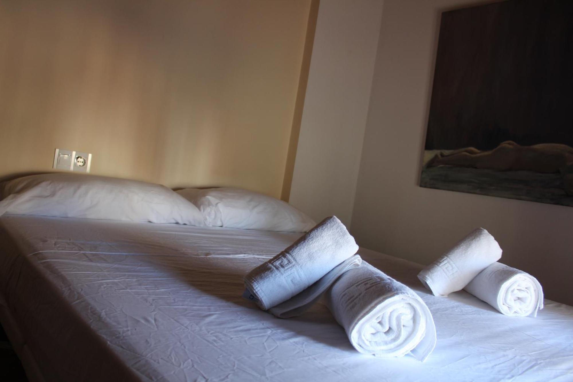 Atico Aires De Gredos Apartman Candeleda Kültér fotó